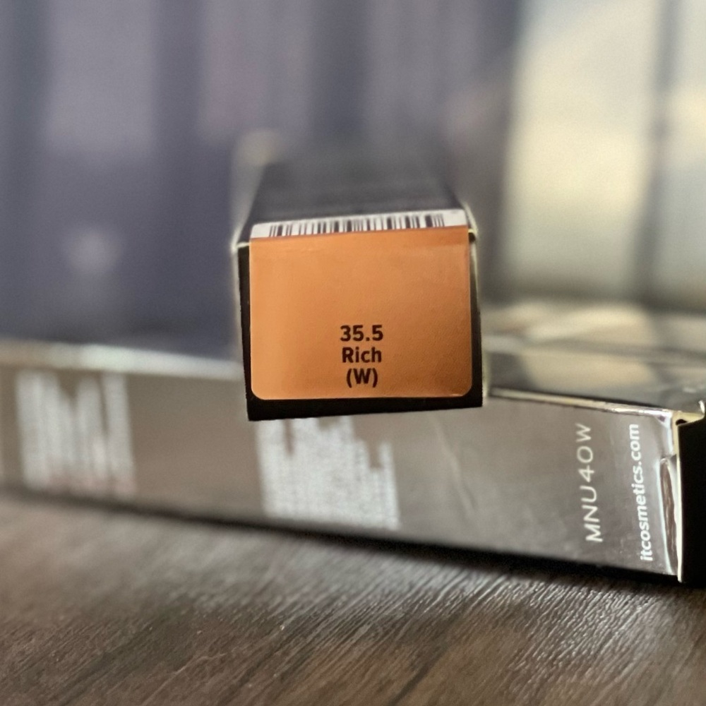 IT Cosmetics Bye Bye Under Eye  35.5 Rich (W) - Picture 2 of 5